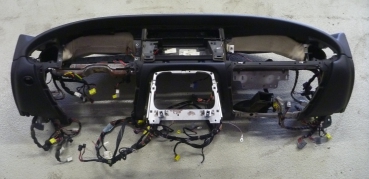 Armaturenbrett Cockpit schwarz-Jaguar XK8 Coupe (QEV) 4.0