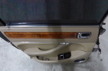 Preview: Tür hinten links-Jaguar XJ40 4.0 Sovereign