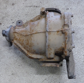 Differential Getriebe A2203510105 GGG40-Mercedes W210 E-Klasse 320 CDI MoPf