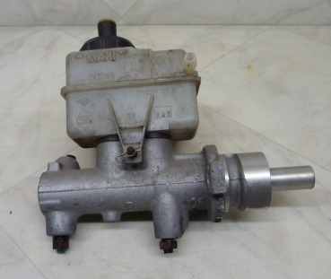 Hauptbremszylinder 7700314755-Opel Movano A (J9) 2.5 D