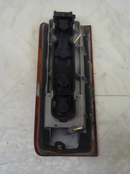 Preview: Rück Licht Leuchte rechts-Ford Courier J5S 1.4i