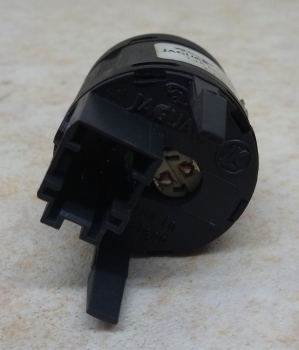 Preview: Schalter Tankklappe Heckklappe LJA6255AB-Jaguar XK8 Coupe (QEV) 4.0