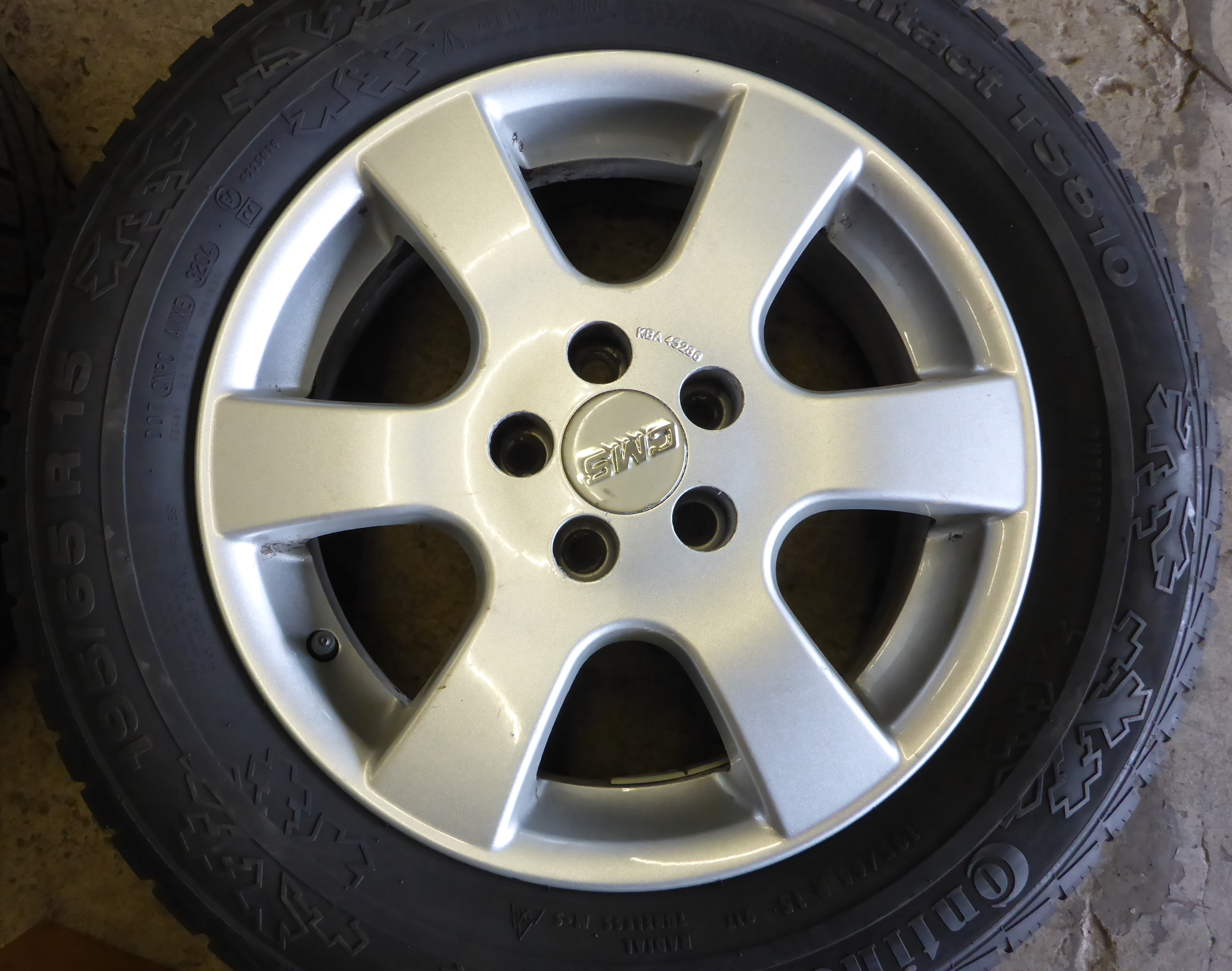 AZ-Autoverwertung - Räder Reifen CMS Alufelgen 6Jx15H2 ET38-VW Seat ...