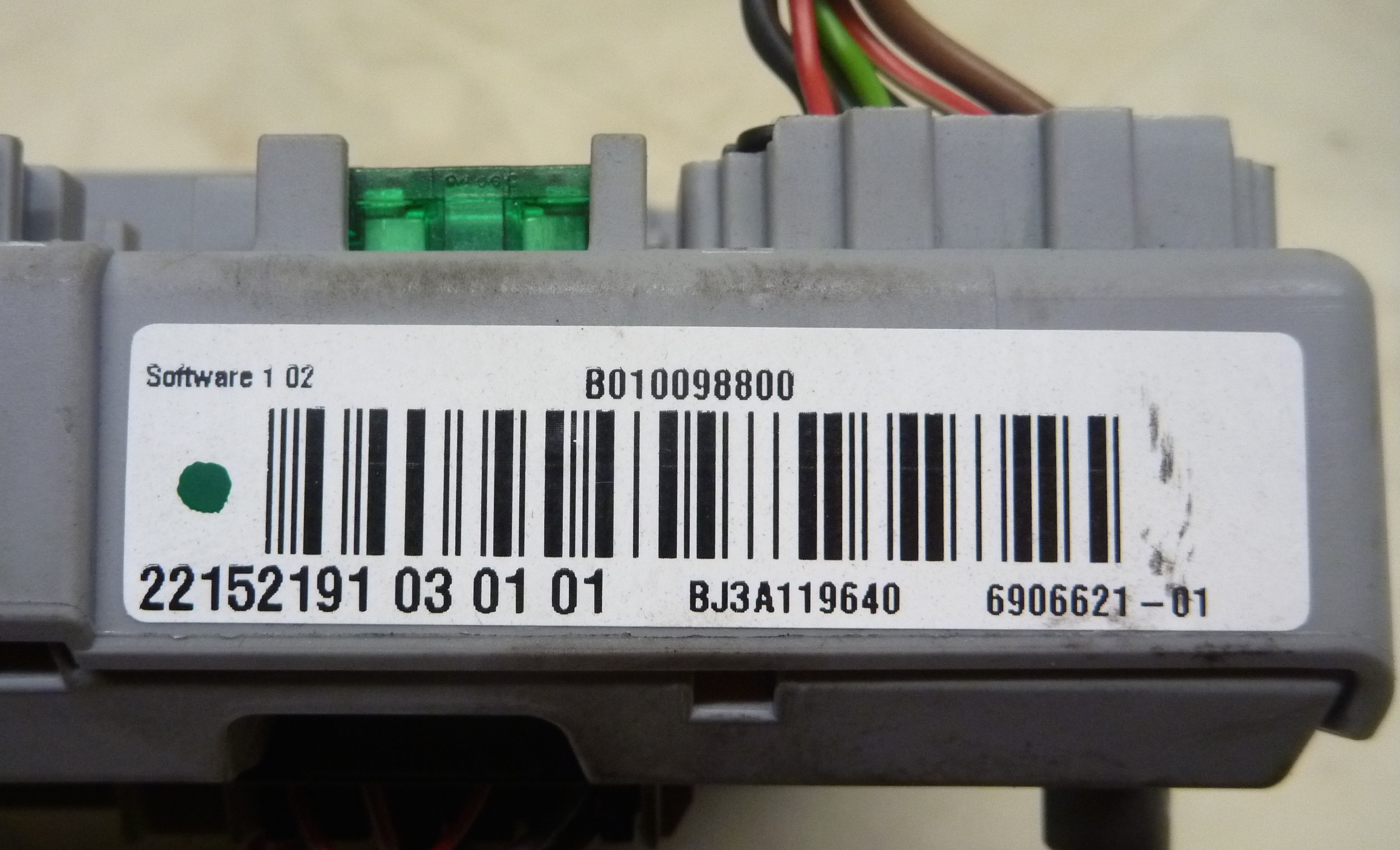 AZ Autoverwertung Sicherungskasten 6906621 BMW 1er E87 118d az-autoverwertung-sicherungskasten-6906621-bmw-1er-e87-118d