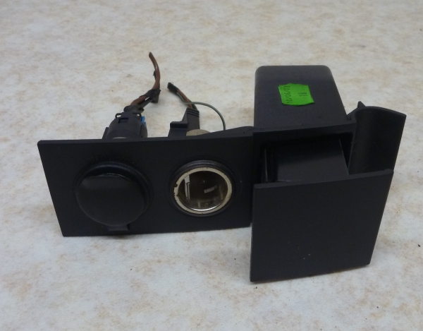 Münzfach Zigarettenanzünder-Opel Meriva 1.8