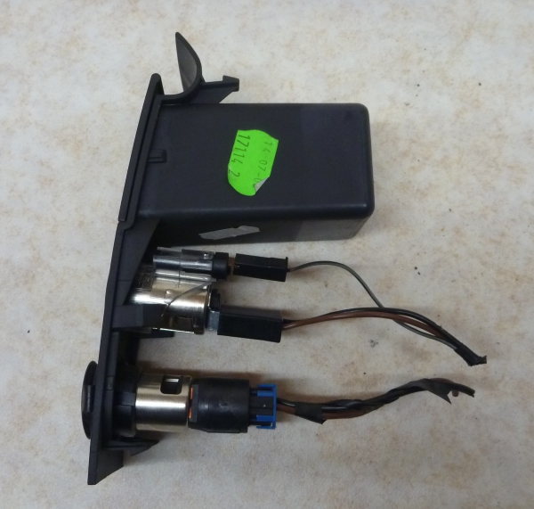 Münzfach Zigarettenanzünder-Opel Meriva 1.8