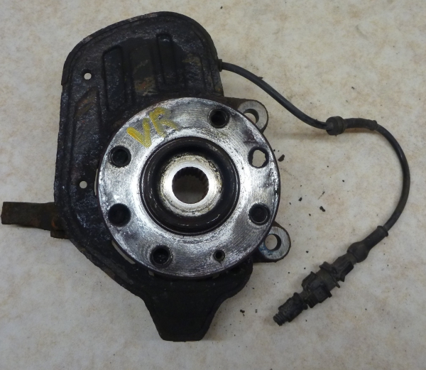 Achsschenkel Radnabe vorne rechts-Opel Meriva 1.8