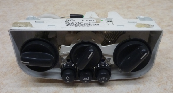 Klima Heizungs Bedienteil 93329465-Opel Meriva 1.8