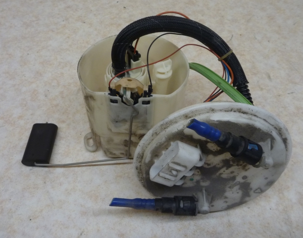 Benzin Kraftstoff Pumpe 0580314003-Opel Meriva 1.8